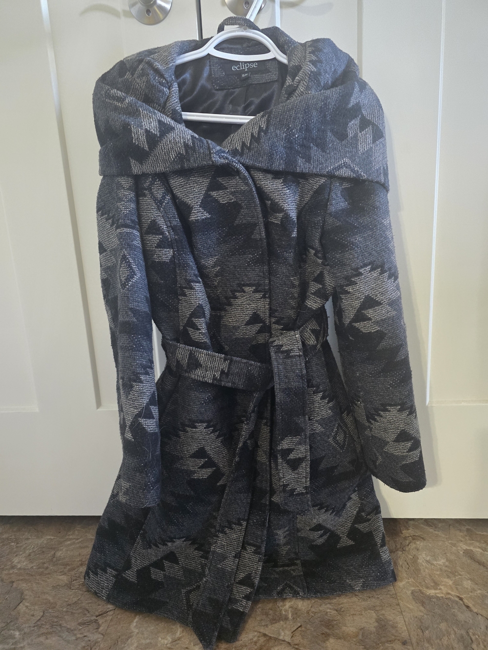 Eclipse Women's Gray Patterned Hooded Coat